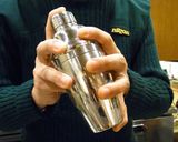 祝日カクテル『KANPAI !』作り方2写真