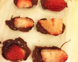 簡単かわいい❤︎アンパンマンの苺チョコ作り方4写真