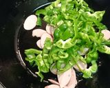 ピーマンと魚肉ソーセージおかか炒め作り方1写真