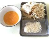 榎茸と卵とビーフンの和風サラダ作り方1写真