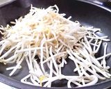 もやしと卵、チーズの炒め物作り方2写真