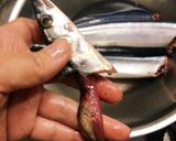 キッチンばさみで簡単！さんまのさばき方作り方4写真