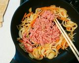 かつお香る！野菜もりもり焼きうどん♡作り方2写真