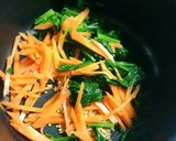 子供が大好き☆法れん草と人参の納豆サラダ作り方6写真