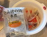 簡単！野菜たっぷり！鶏肉とせり（芹）の鍋作り方8写真