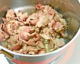 ほっこりと塩麹で。大根と豚肉の煮物作り方5写真