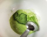 簡単！チョコ入り抹茶風マーブルマフィン♪作り方2写真