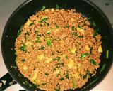 簡単！ひき肉とニラの焼肉のタレ丼作り方5写真