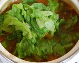 簡単＊ランチにも♪しめじとレタスのスープ作り方3写真