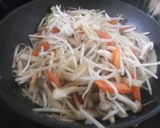 大根の皮ともやしのシャキシャキ炒め作り方3写真