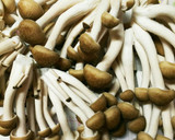 簡単！豚肉と厚揚げとしめじの炒め煮作り方1写真