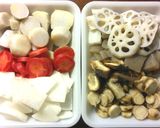 崩し豆腐とほうれん草の入った豚汁作り方2写真