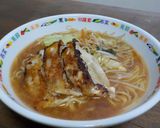 餃子乗せ野菜味噌ラーメン作り方5写真