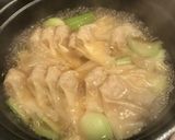 チンゲンサイとワンタンの簡単スープ作り方3写真