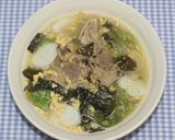 簡単☆乾燥わかめで韓国風牛肉レタススープ作り方14写真