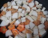魚河岸あげと大根のころころ煮作り方2写真