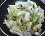 簡単★旬の白菜と豚肉の塩こんぶ炒め作り方3写真