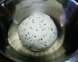 黒ごまクリームチーズパン作り方3写真