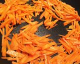 ☆人参が主役のそば飯(^.^)作り方1写真