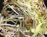 余り野菜とザーサイの簡単ピリ辛炒め作り方3写真