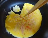 5分！カニカマ最高♪スクランブルエッグ作り方3写真