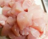 簡単!鶏肉とトマト缶DE洋風汁かけご飯♪作り方1写真