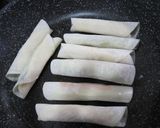 ウインナーとキュウリの餃子の皮巻き作り方4写真