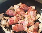 フライパンで手羽元と大根のやわらか煮作り方3写真