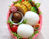 キャラ弁＊簡単♪俵形おにぎりうさぎちゃん作り方3写真