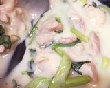鶏もも肉と小松菜のミルク煮込み❁*+作り方6写真