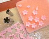 いちごの春色ロールケーキ作り方16写真