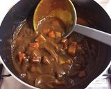 簡単リメイク♡旨辛名古屋めし！台湾カレー作り方3写真