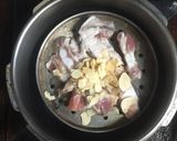 柔らかさ牛すじなみ！豚軟骨のカレー風味作り方2写真