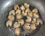 簡単!玉こんにゃくのハート形ピリ辛煮物♪作り方3写真