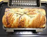 【トヨ型小】よもぎ粒あんマーブルパン作り方25写真