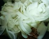 玉ねぎのコンビーフ煮♥作り方1写真