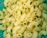 マカロニのケチャップ炒め★作り方1写真