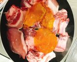 材料２つ。スペアリブのマーマレード煮作り方1写真