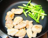 黒胡椒ビリビリ☆鶏肉のガーリック炒め作り方3写真