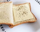 簡単ホットサンド とろけるチーズトースト作り方2写真