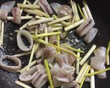 発芽にんにくとヤリイカの炒めもの⭐︎作り方2写真