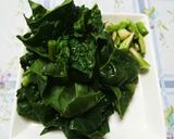 旨ウマ♪ちぢみほうれん草とベーコン炒め作り方1写真