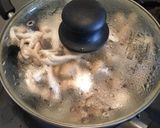 鶏肉でヘルシーな牛乳味噌煮込み作り方3写真