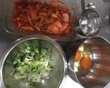 とろふわ卵キムチラーメン作り方1写真