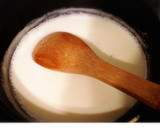 簡単♪鶏モモとじゃがいものホワイトソース作り方4写真