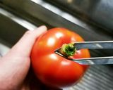 ヘタ取り技♪(^q^)　トマト&ピーマン作り方1写真