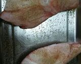 米粉＆オリーブ油で軽やか☆サメのムニエル作り方1写真