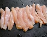 簡単！鶏カラの胡麻和え作り方1写真