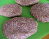 ☆絶品!ふんわり煮込みデミソ・ハンバーグ作り方5写真