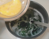 ☆玉ねぎとワカメと卵の中華スープ☆作り方5写真